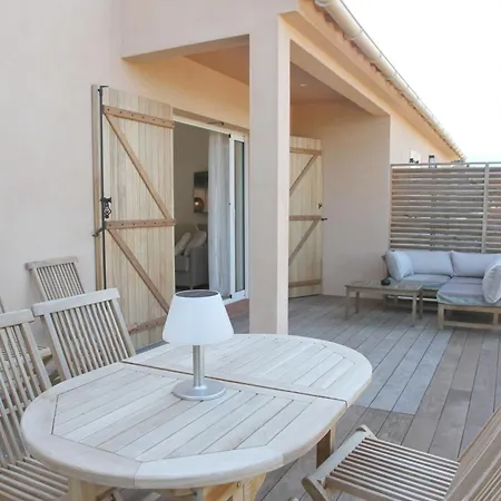 度假居 里赛塔公寓 *