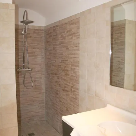 里赛塔公寓 维琪奥港