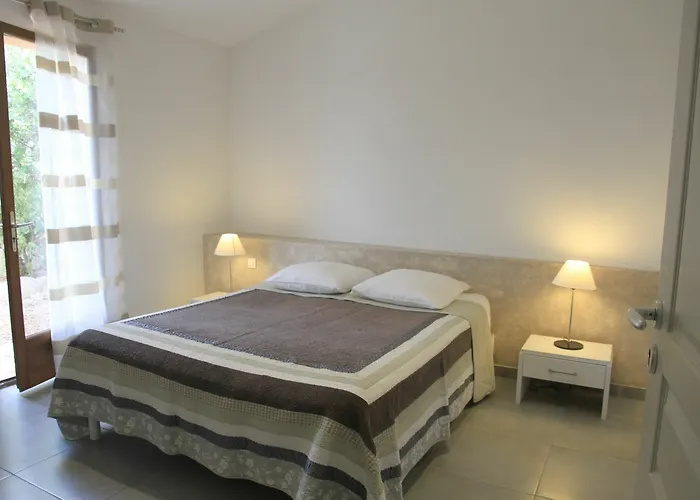 Hébergement de vacances Résidence A Licetta Porto-Vecchio (Corsica)