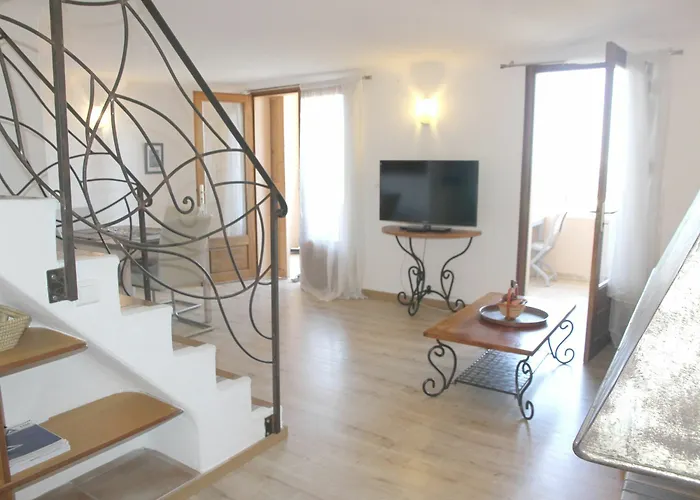 Hébergement de vacances Résidence A Licetta Porto-Vecchio (Corsica)